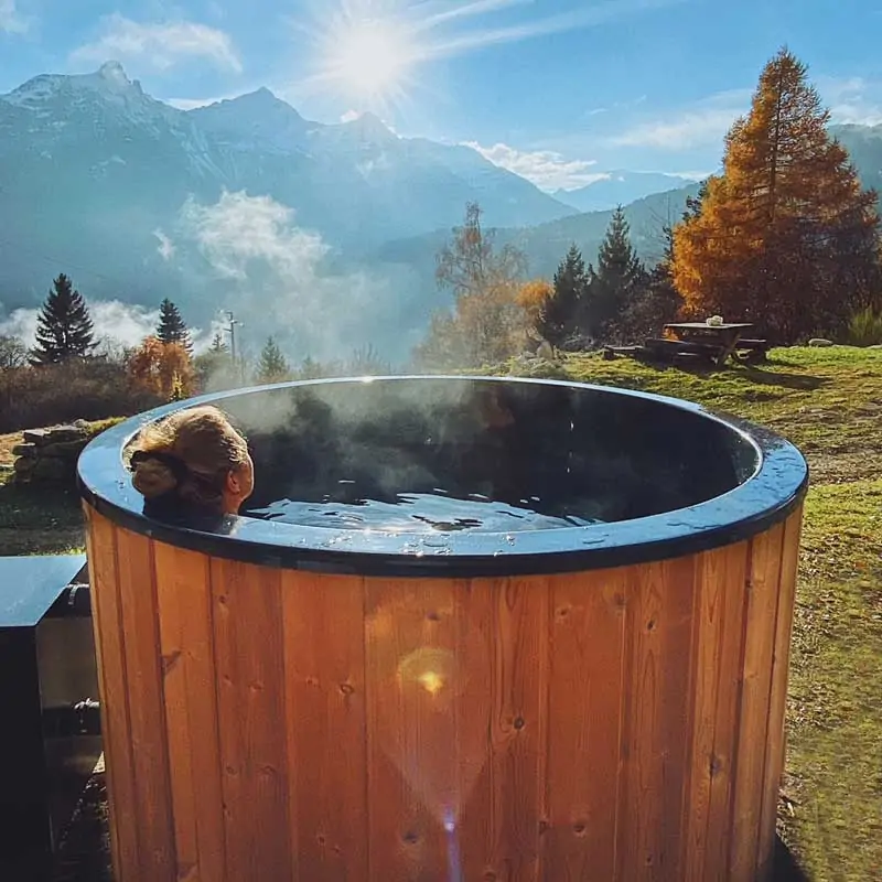 photo-4-for-4-persons-wood-fired-hot-tub-with-an-outside-heater