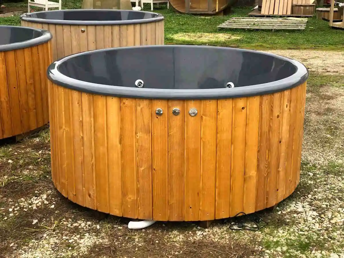 76f43367-04bc-4126-8755-b7e92bf9e735 Bacva za kupanje